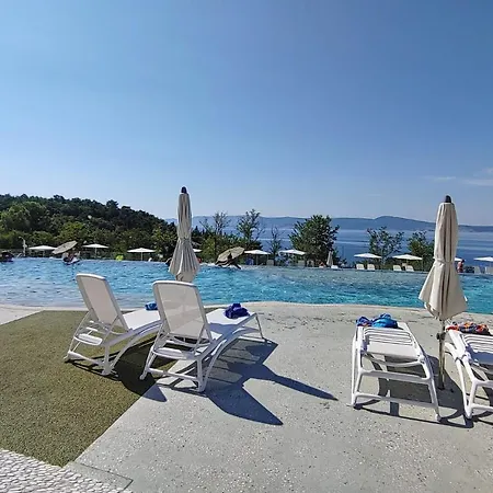 Mobile 641 - Jacuzzi, Sea View & Pool Side Camping *