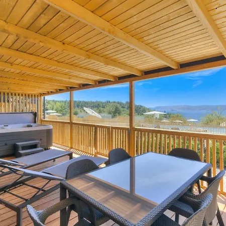 Mobile 641 - Jacuzzi, Sea View & Pool Side Kemping