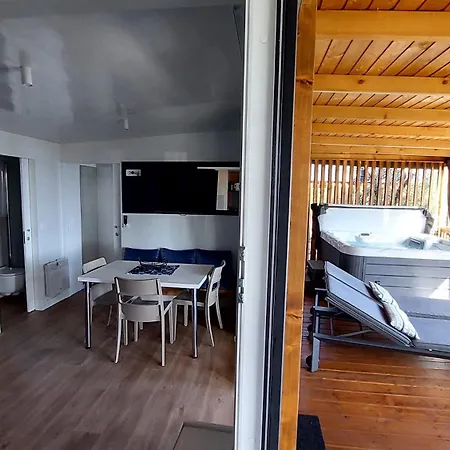 Kemping Mobile 641 - Jacuzzi, Sea View & Pool Side Selce