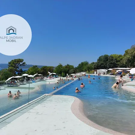 캠프장 Mobile Homes - Alpe Jadran Mobil 641 *